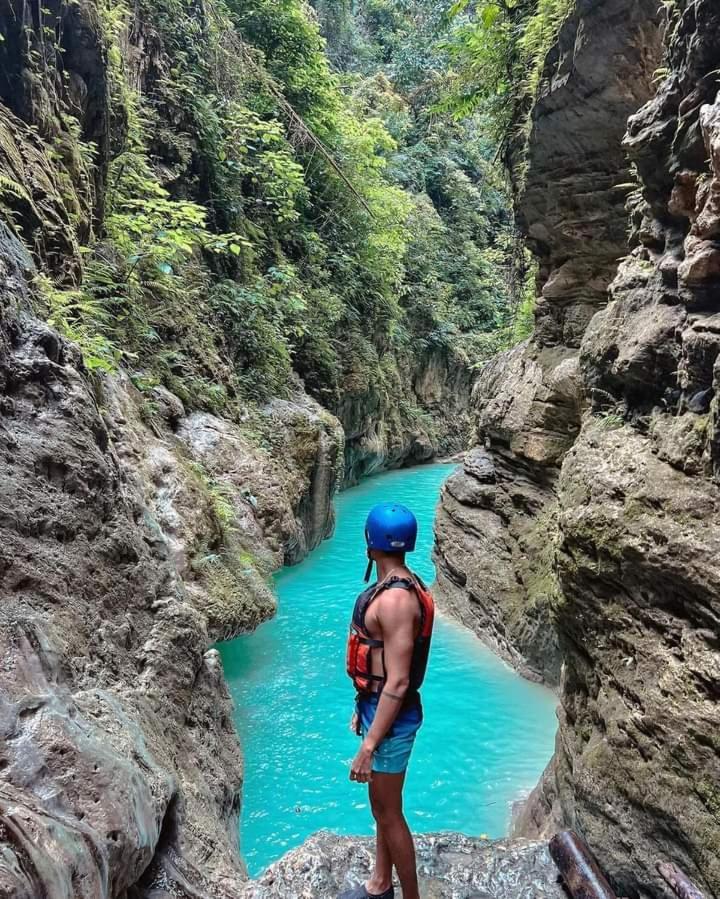 Moalboal Panagsama Beach Topbudz Hostel Dış mekan fotoğraf