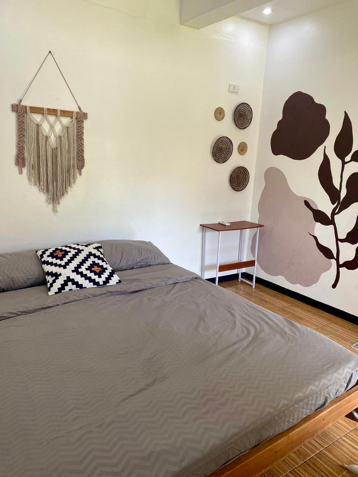 Moalboal Panagsama Beach Topbudz Hostel Dış mekan fotoğraf