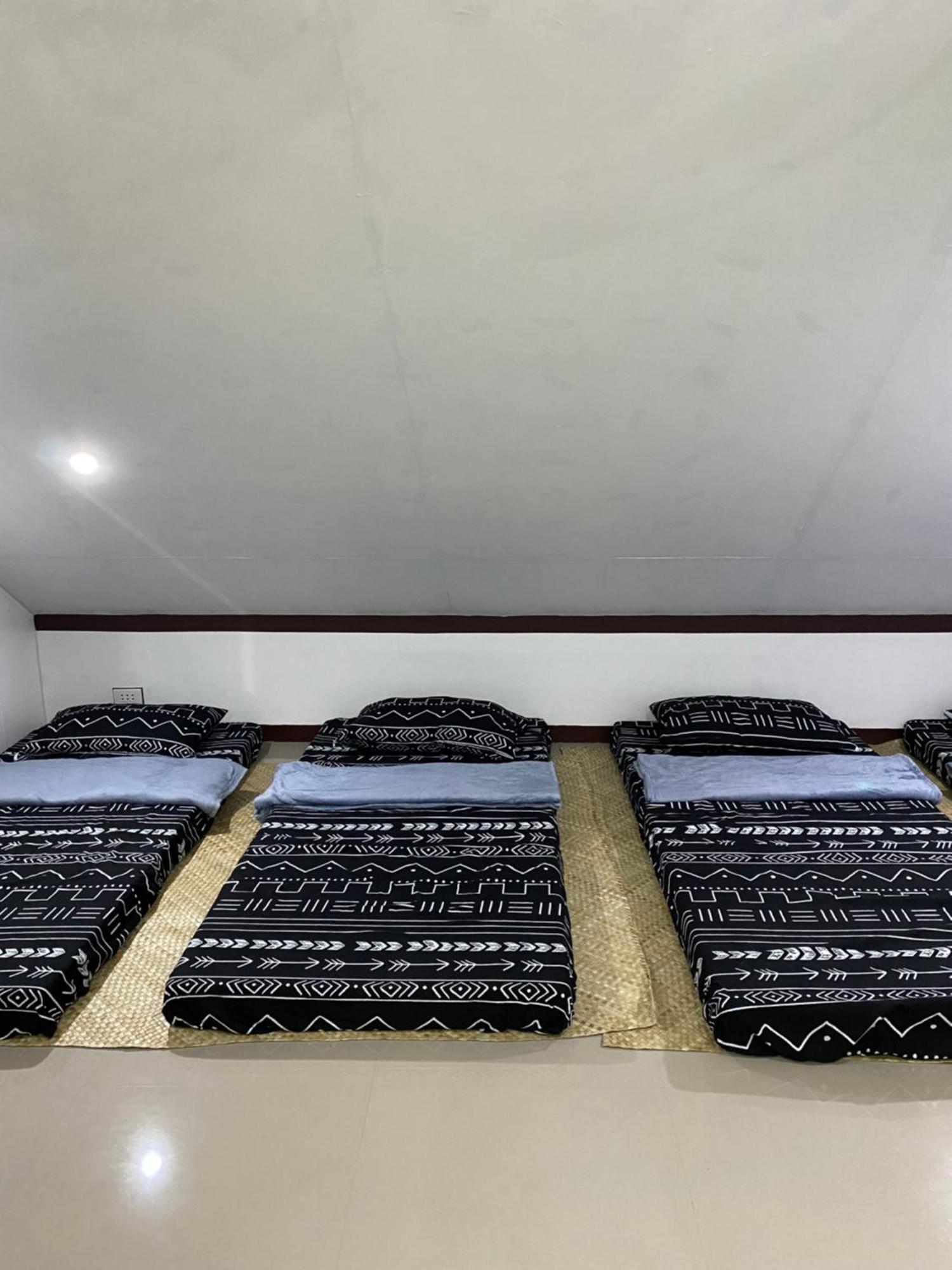 Moalboal Panagsama Beach Topbudz Hostel Dış mekan fotoğraf